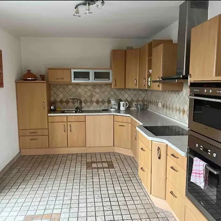 Apartment Huebsche Naehe Duesseldorf Messe Und Flughafen